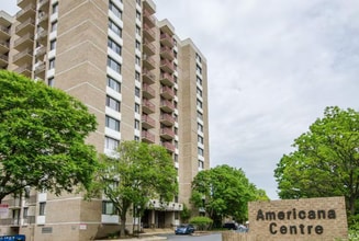 Building Photo - 4 Monroe St