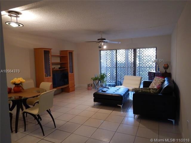 Building Photo - 8415 SW 107th Ave