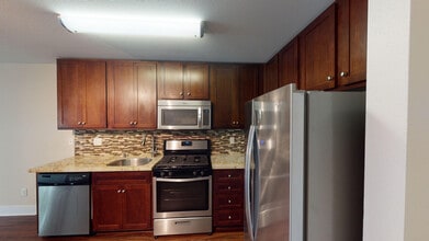 Interior Photo - 27 Seventy Five Mesa Verde