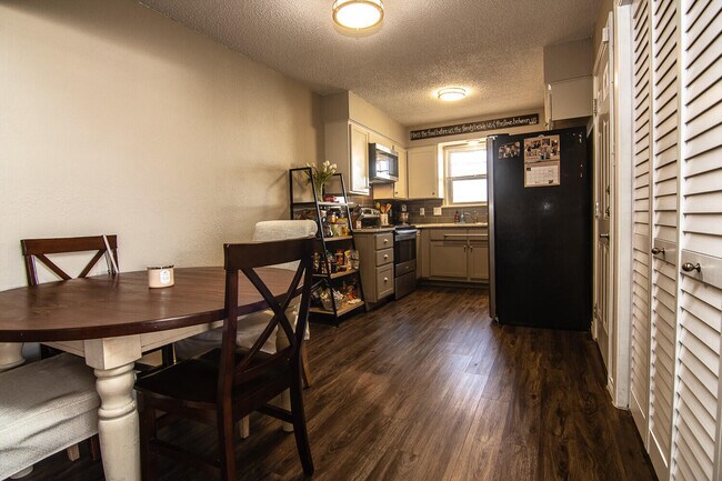 Foto del edificio - 5201 18th St