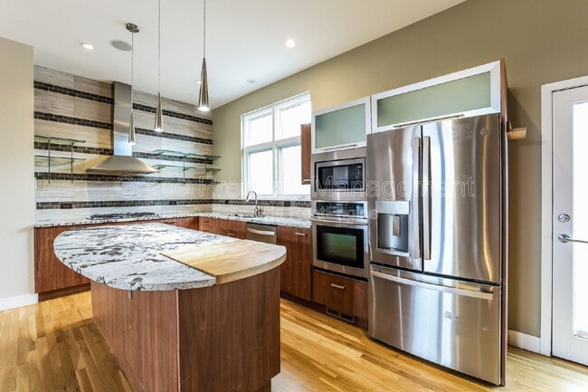 Photo - 2507 Larimer St Townhome