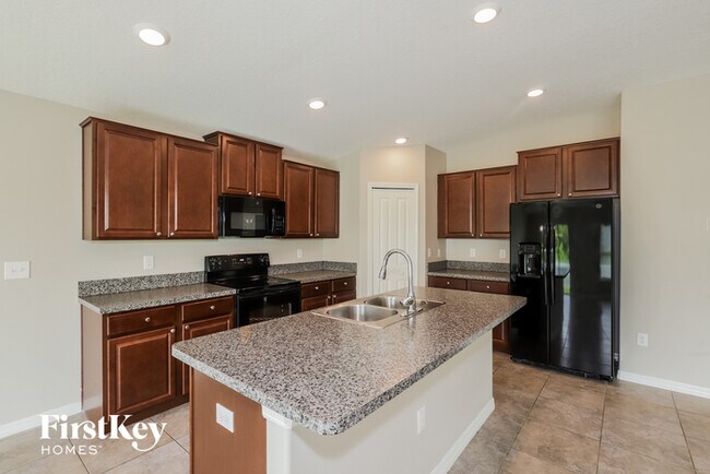 Building Photo - 14616 Scottburgh Glen Dr