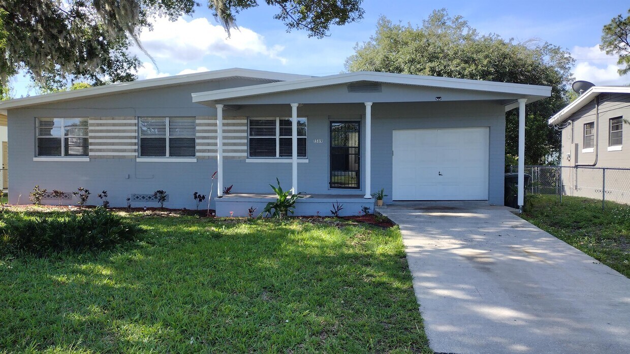 1509 3rd St, Daytona Beach, FL 32117 House Rental in Daytona Beach