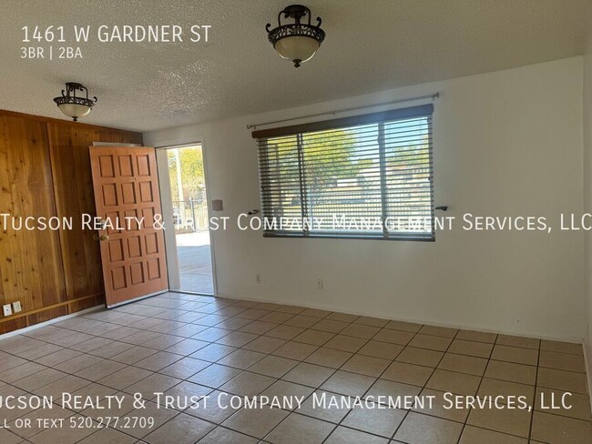 Foto del edificio - 1461 W Gardner St