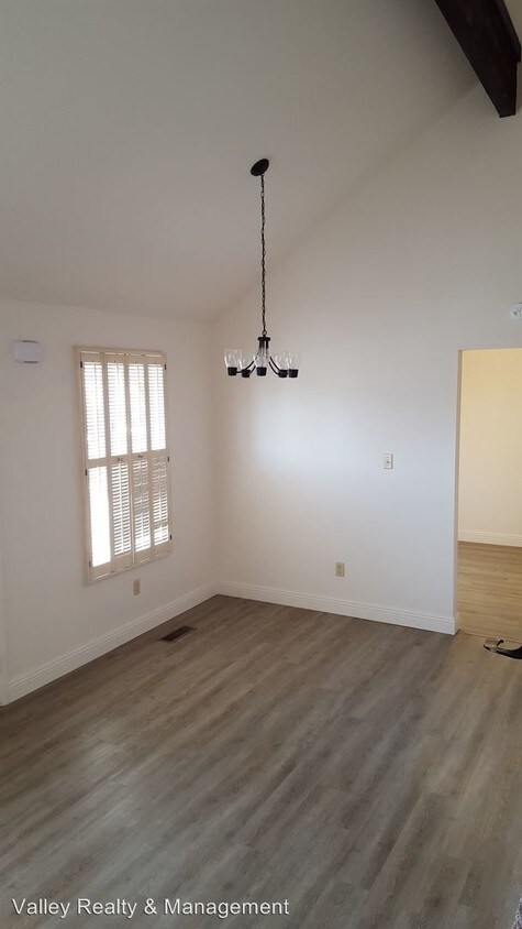 Building Photo - 54 Condor Cir
