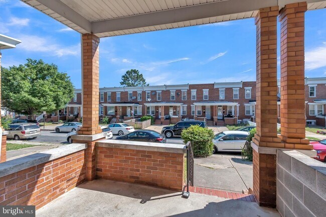 Foto del edificio - 2821 Lake Ave