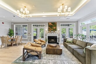 Building Photo - Middletown Brooke Apartments