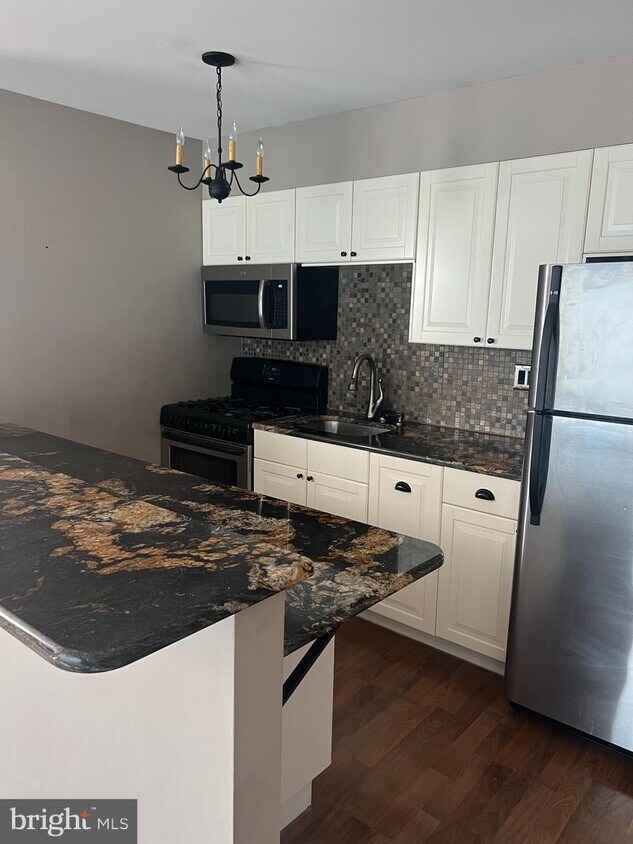 Foto principal - 218 Delmar St