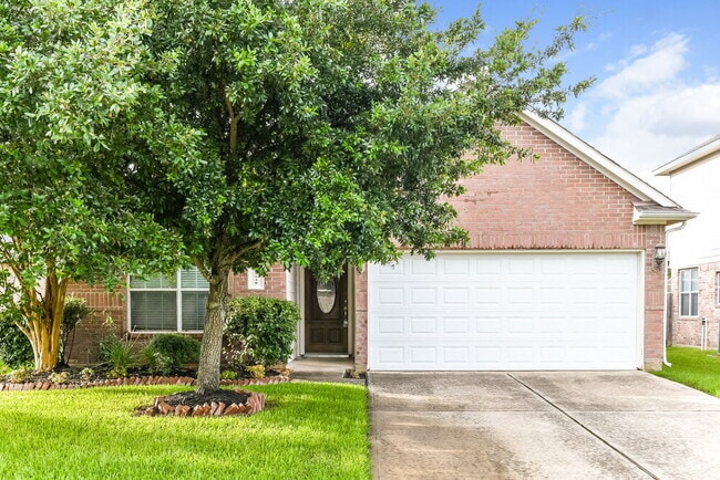 Building Photo - 15538 Anton Dr