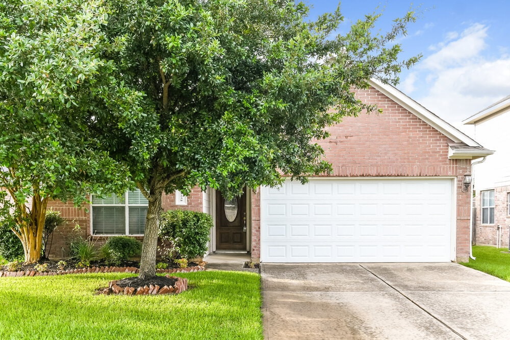 Primary Photo - 15538 Anton Dr