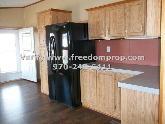 Foto del edificio - 417 Holly Park Dr