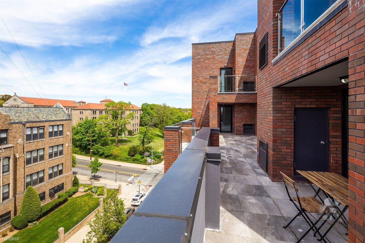 Foto del edificio - 177-30 Wexford Terrace