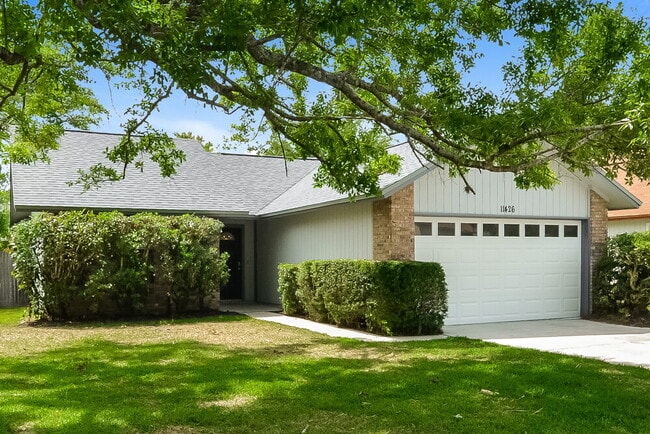 Building Photo - 11426 Lumberjack Cir W