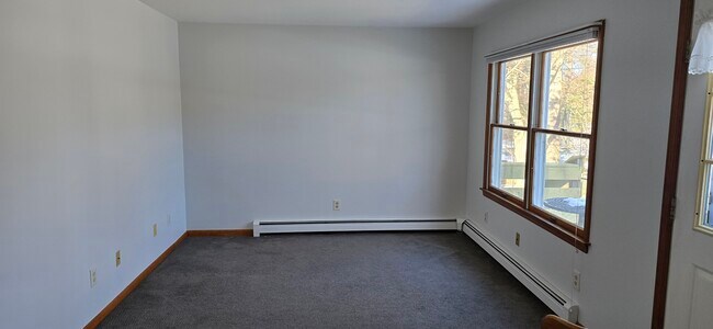 Sala de estar - 100 Dogwood Ln