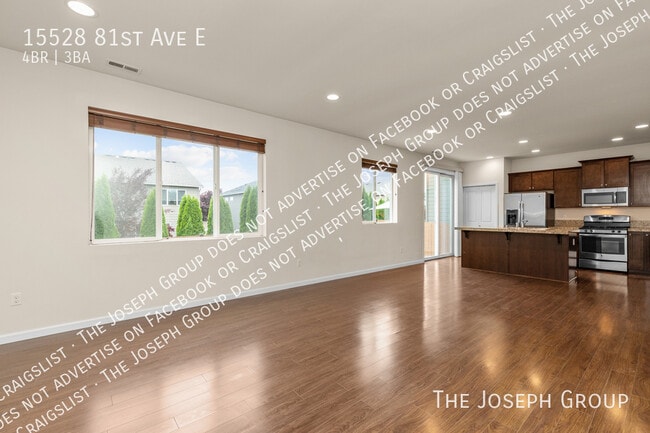 Building Photo - 15528 81 Ave E