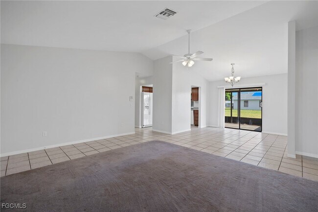 Foto del edificio - 913 SE 27th Terrace