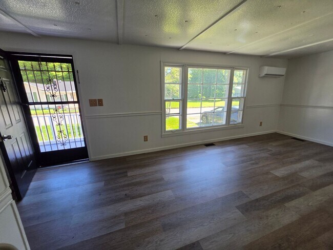 Foto del edificio - 3 Bedroom 1.5 Bathroom Single Family Home in Aberdeen, MD