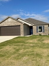 Building Photo - 5104 Yukon Dr