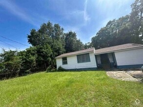 Building Photo - 517 Lakewood Rd