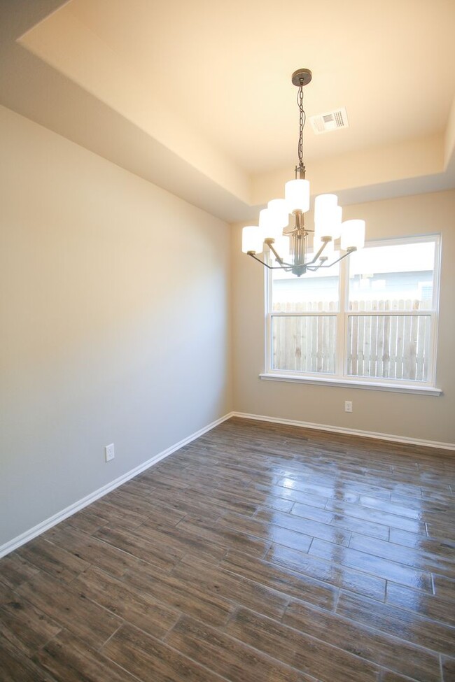 Building Photo - New 3 Bedroom Capital Homes!!! Available I...