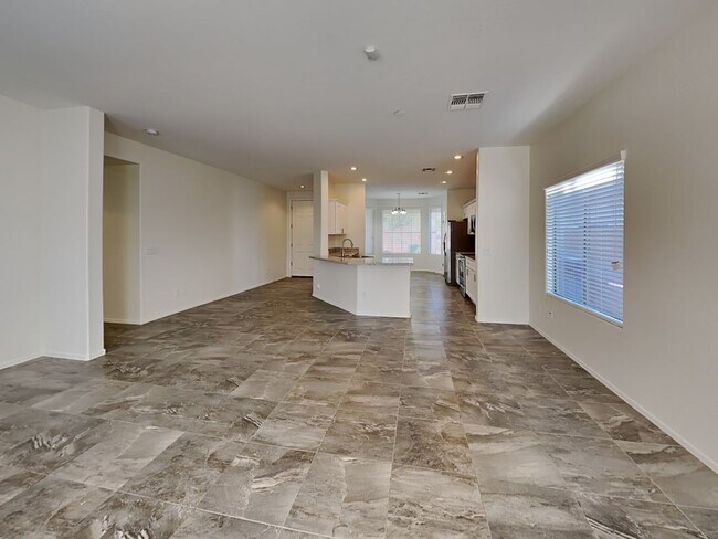 Foto del edificio - 10822 W Madison St