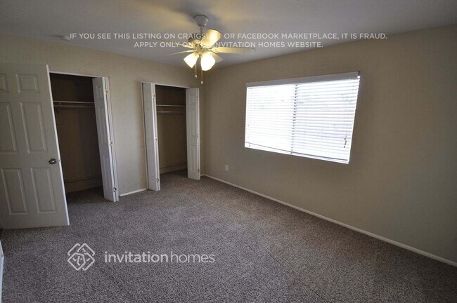 Foto del edificio - 3410 W Orchid Ln