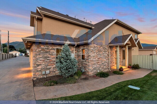 Foto del edificio - 7484 S 2300 E