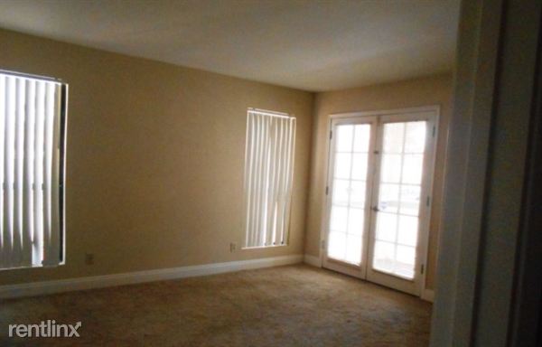 Building Photo - 2712 Sunfish Dr