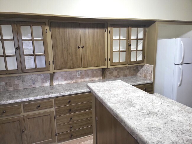 Foto del edificio - 2532 Plainfield Rd