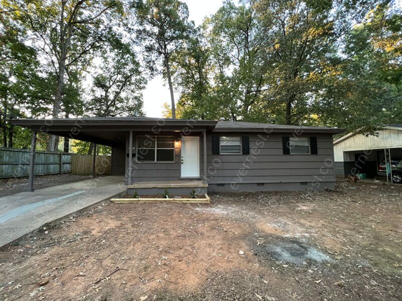 Primary Photo - 7001 Eddy Ln