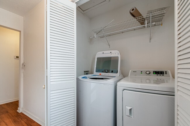 Building Photo - 3305 Torbett St