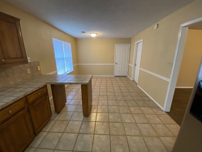 Foto del edificio - 2106 Breckenridge Terrace