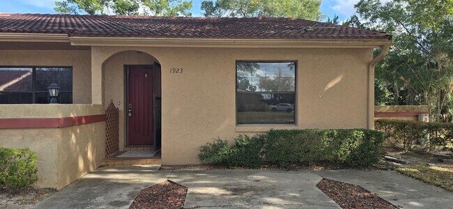 Foto del edificio - 1923 SW 34th Ct