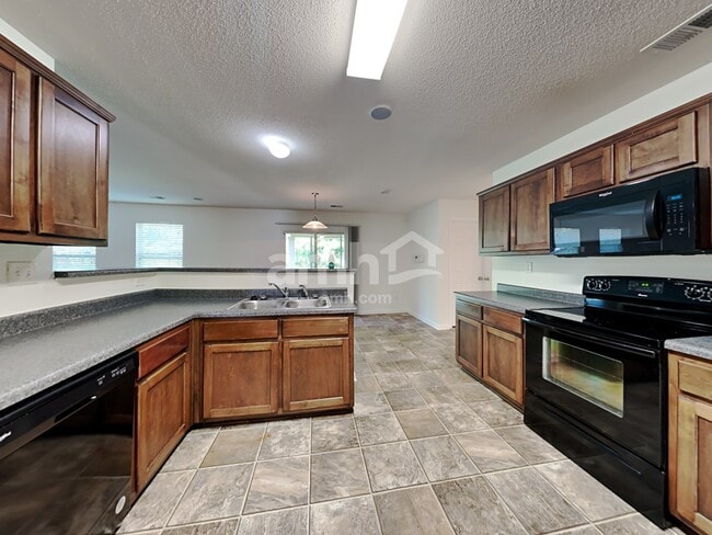Building Photo - 4555 Oakden Ln