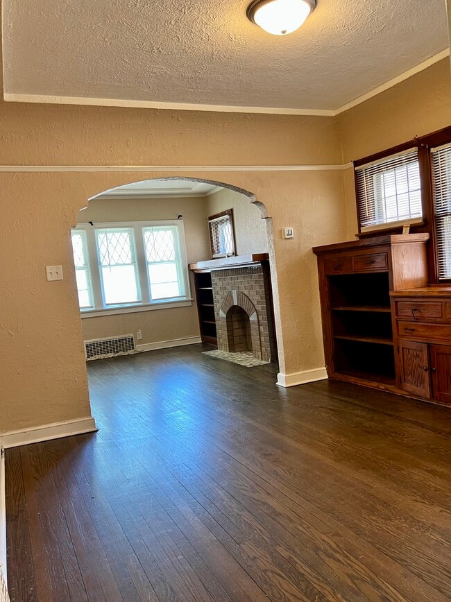 Foto del edificio - 4645 N 38th St