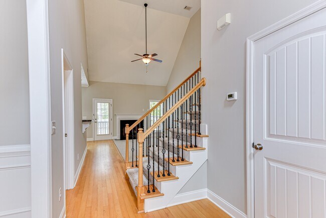 Foto del edificio - 4116 Chastain Dr