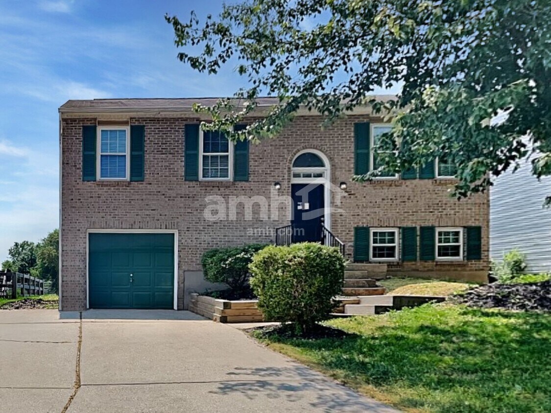 3681 Jonathon Drive House Rental in Hebron, KY