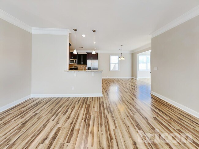 Foto del edificio - 447 Knothole Ln