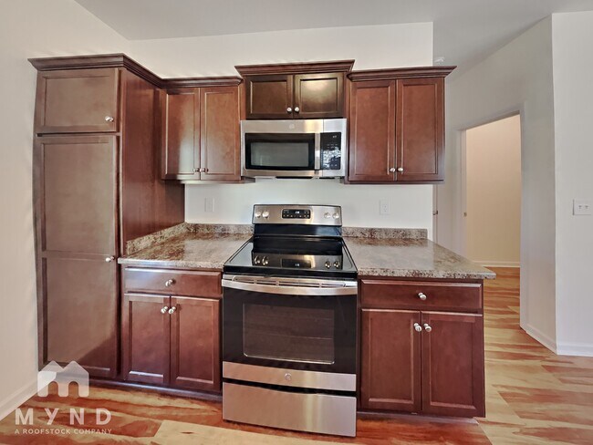 Foto del edificio - 4821 Cove Ln