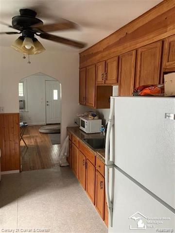 Foto del edificio - 2388 Bloomfield St