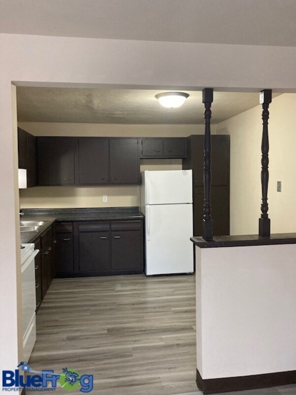 Foto del edificio - 1303 Morris Ave