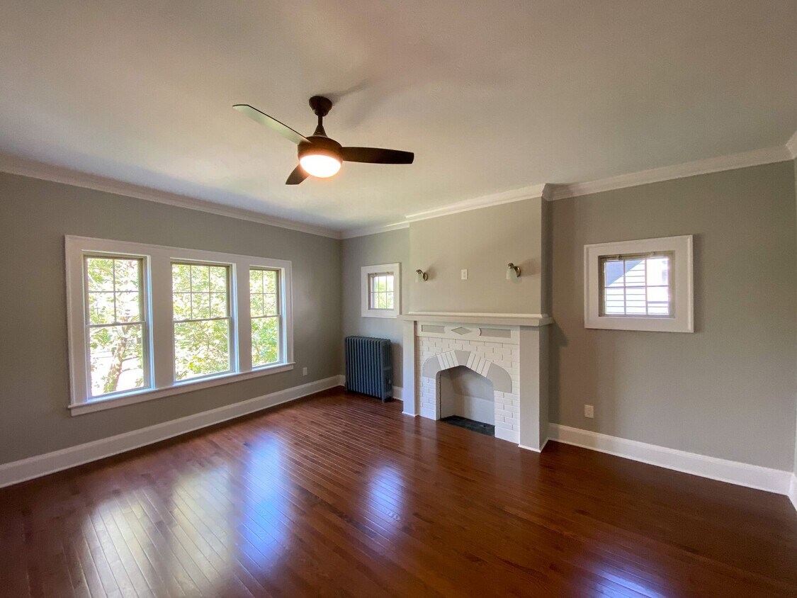 Foto principal - Clifton Lake Apartments