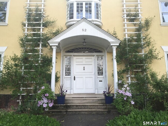 Foto del edificio - 82 Edgehill Rd