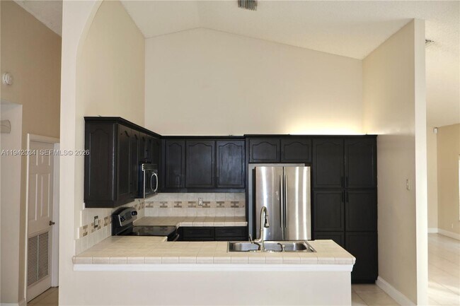 Building Photo - 1521 NW 105th Ave