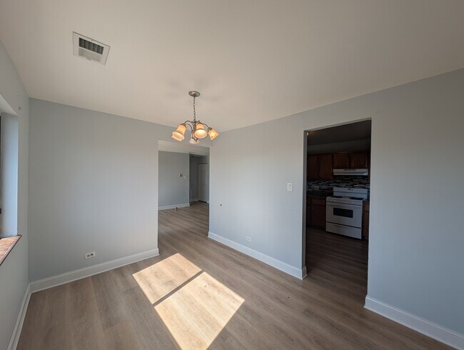 Foto del edificio - 9024 Lincoln Ct