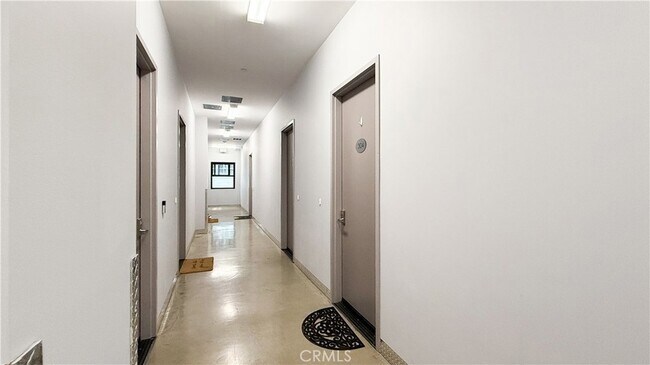 Foto del edificio - 433 Pine Ave