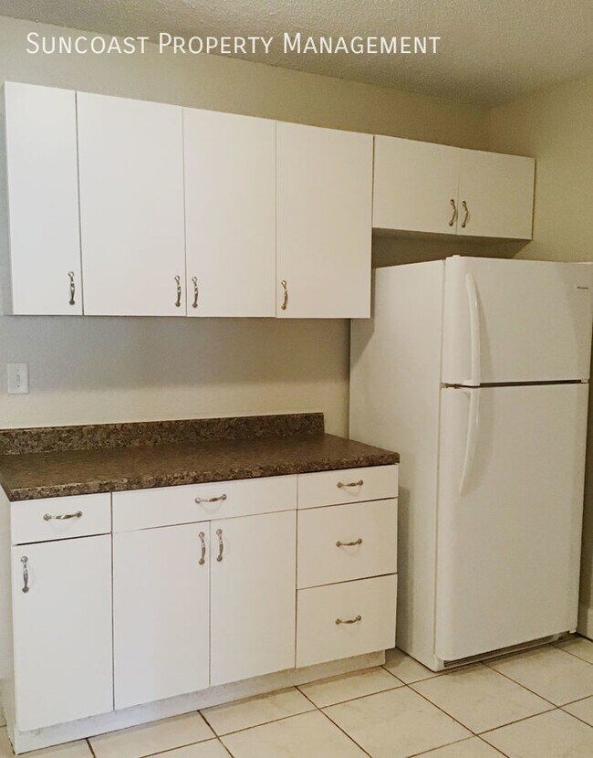 Wonderful Home on the Northside Near the R... - 4