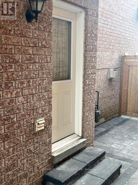 Building Photo - 43 Starfire Dr