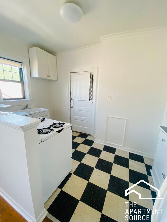 3252 Maple Unit 3B, North Riverside, IL 60546 Condo for Rent in North