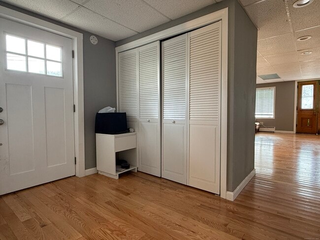 Building Photo - 60 Main St